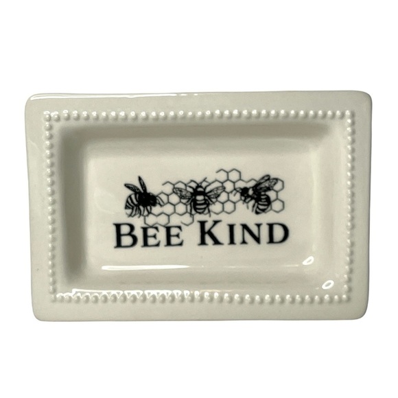 Ashland Ceramic Bee Kind‎ Trinket Tray Cream English Garden New Ring Desk Dish - Picture 1 of 8